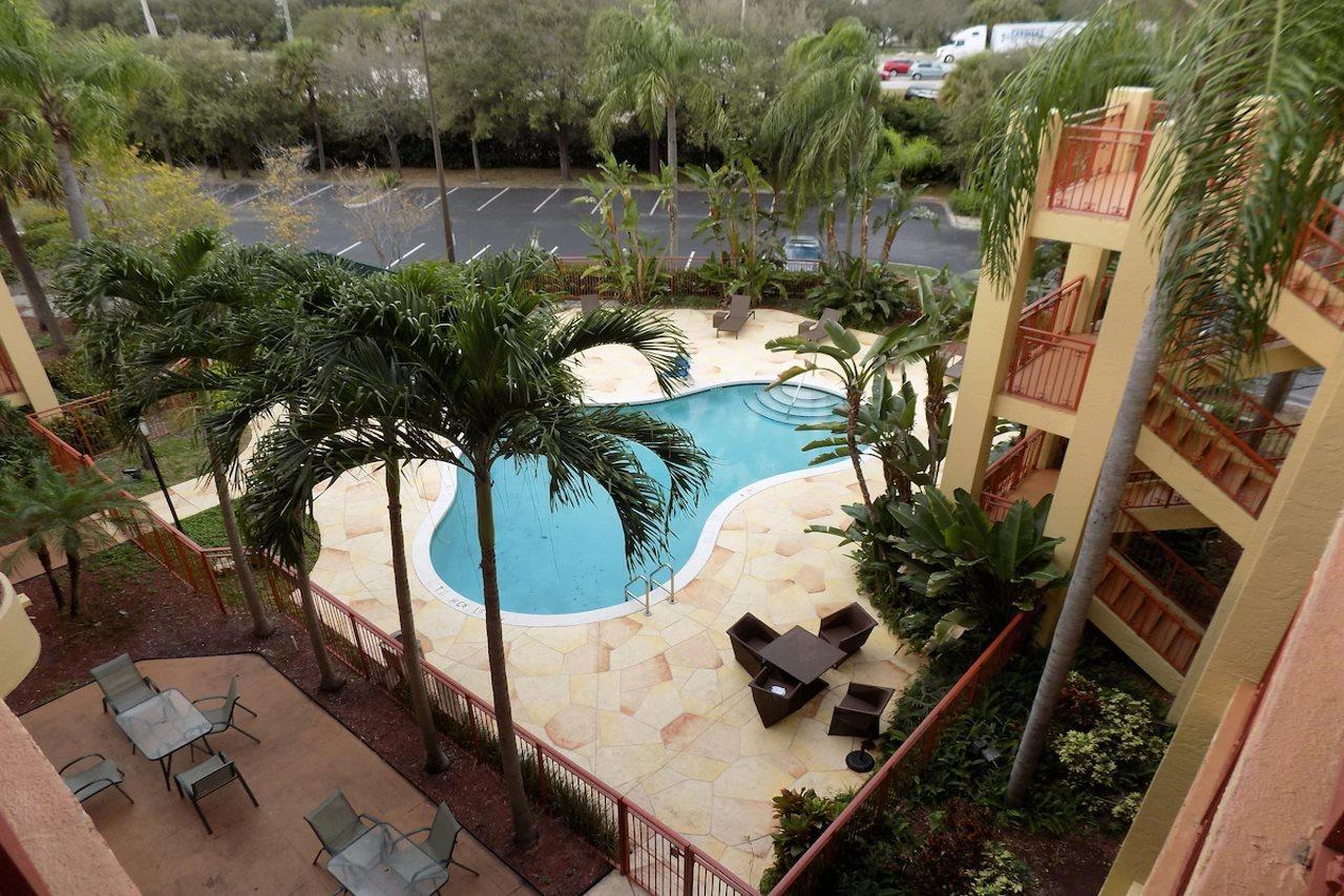 Boca Suites Deerfield Beach; Surestay Collection By BW Luaran gambar