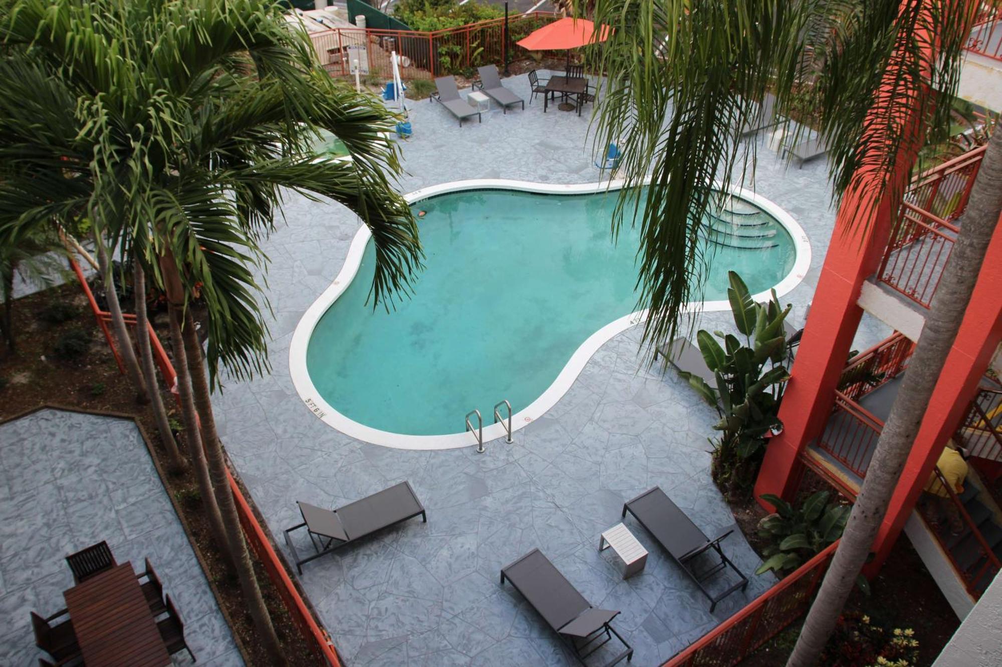 Boca Suites Deerfield Beach; Surestay Collection By BW Luaran gambar